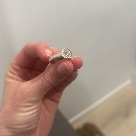 Tiffany & Co. Silver Heart Signet Ring size 8 - Picture 6 of 8